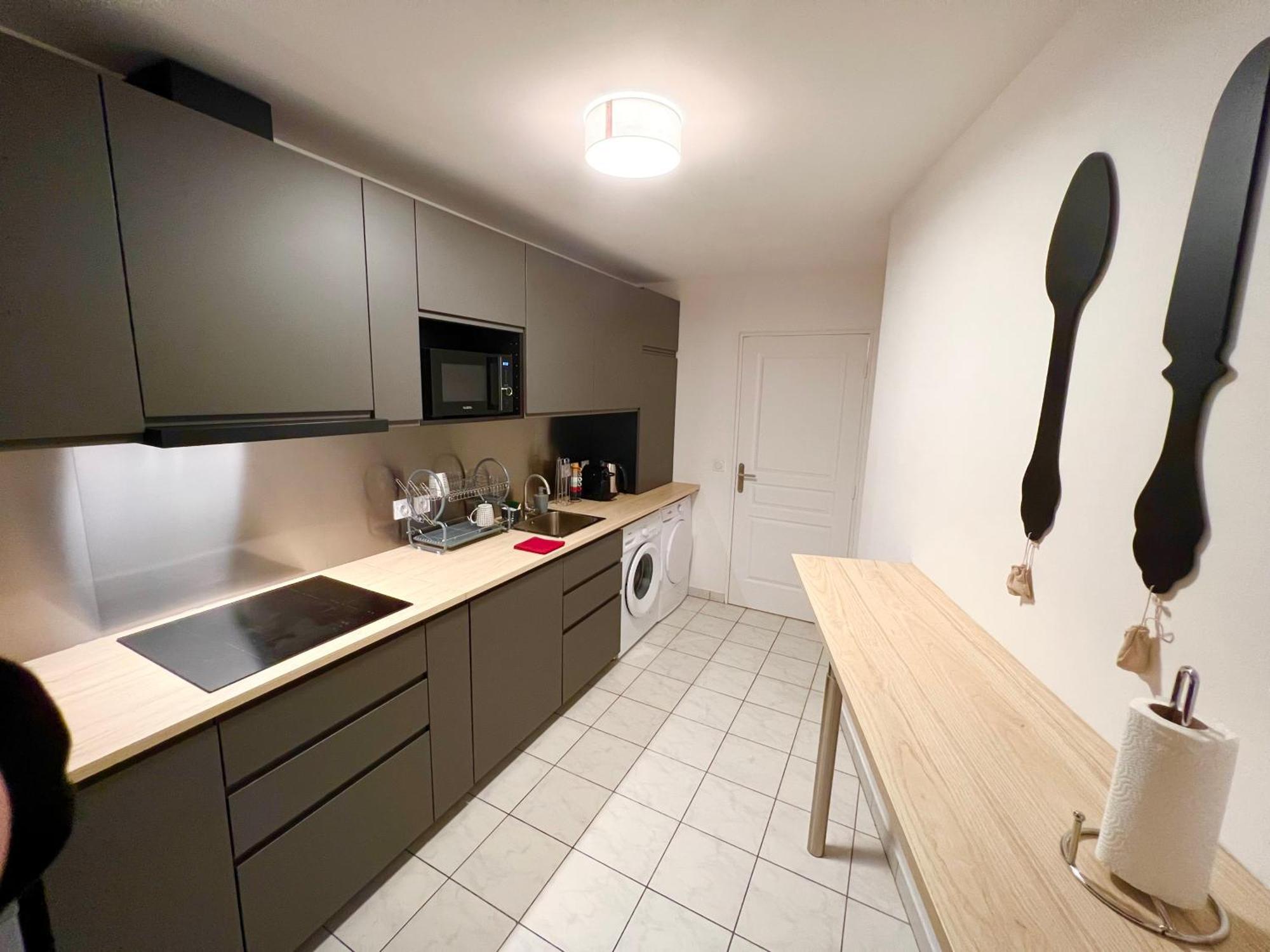 Paris-Montrouge Magnifique Appartement 3 Pieces De 75M2 Avec Parking - Tres Cosy Pour 1 - 8 Personnes Refait A Neuf -Entire Apartment Luxurious And Warm -Montrouge Paris 14Eme - Proche Aeroport Orly Parc Expositions Porte De Versailles Free Wifi Grat Extérieur photo